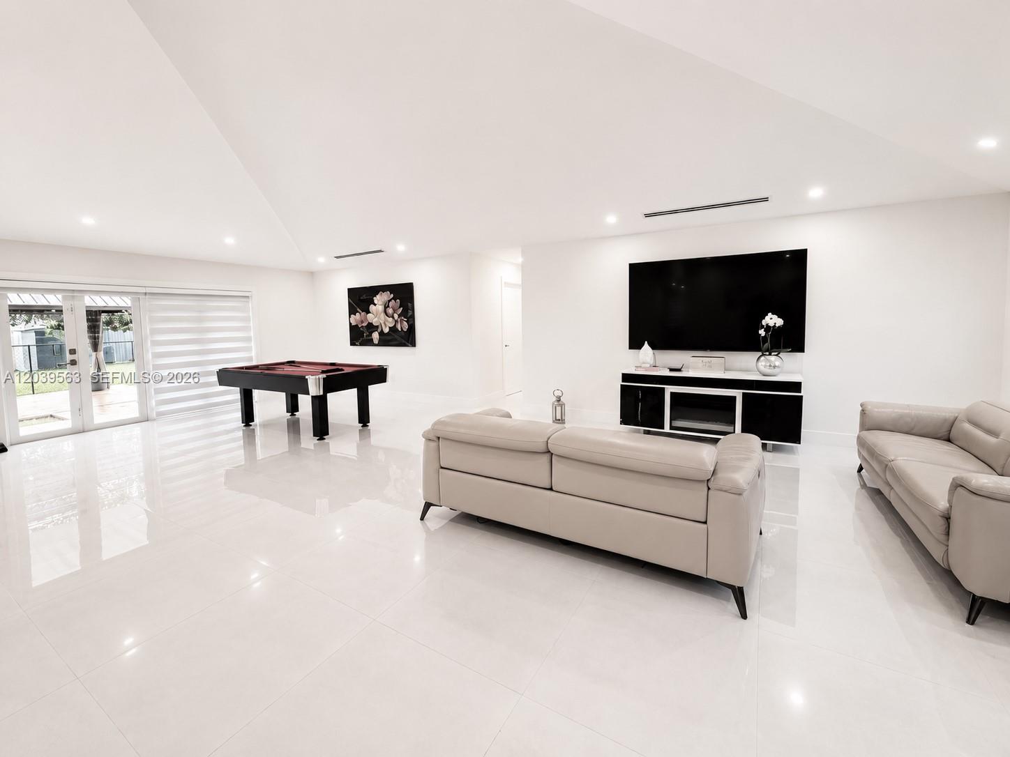 15690 SW 153rd Court — photo 8