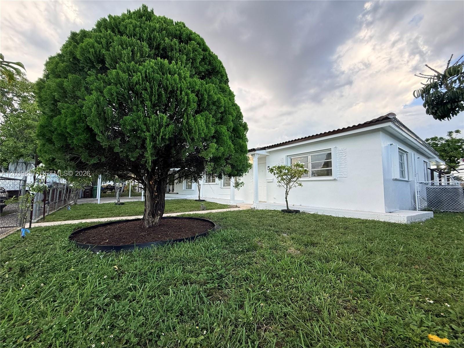 561 W 39th Street n/a, Hialeah, FL 33012 photo 4