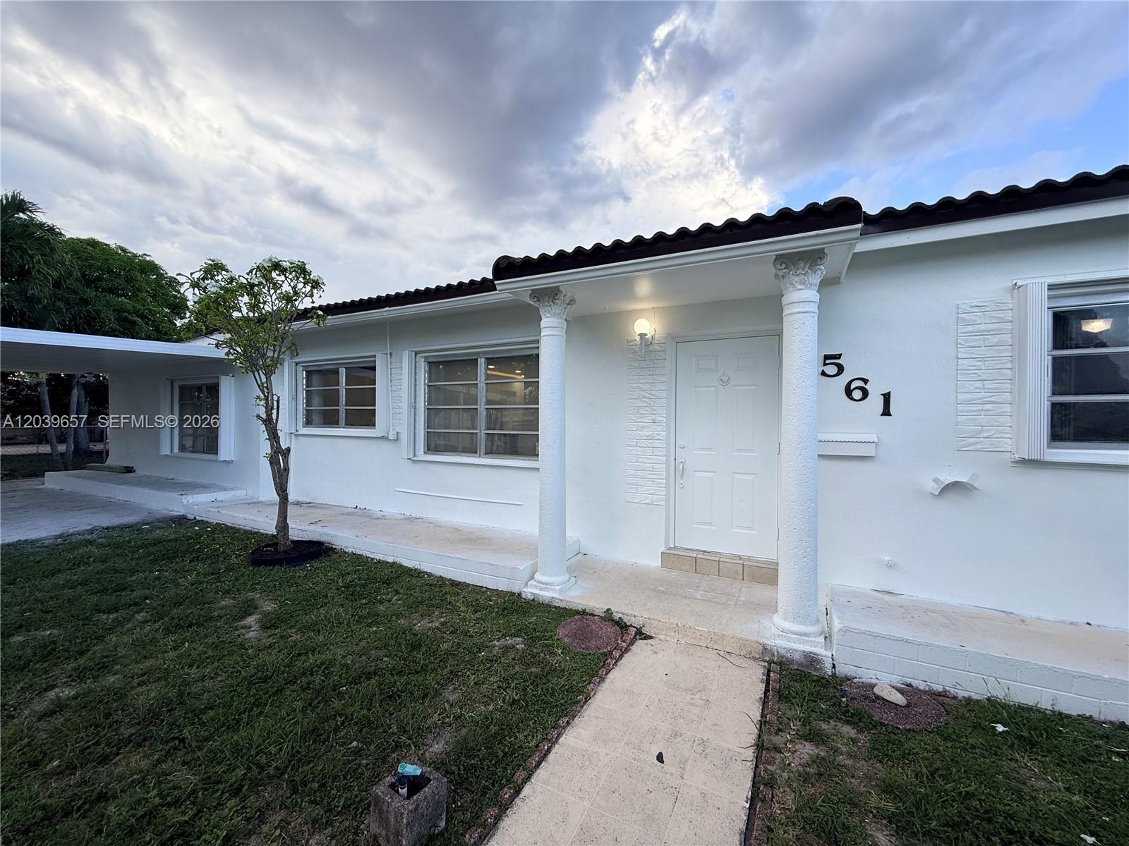 561 W 39th Street n/a, Hialeah, FL 33012, Hialeah