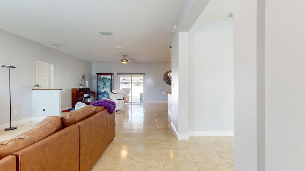 4201 SW Mcclellen Street — photo 6
