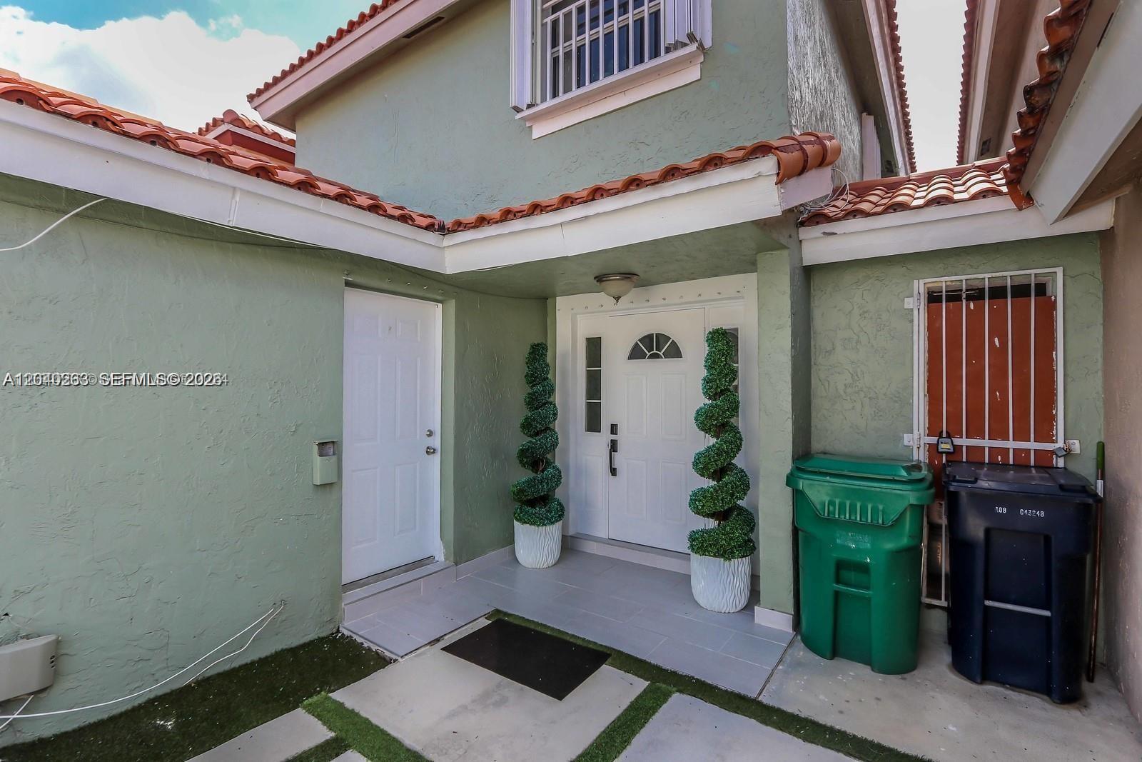 1021 SW 104th Court 2, Miami, FL 33174, Miami