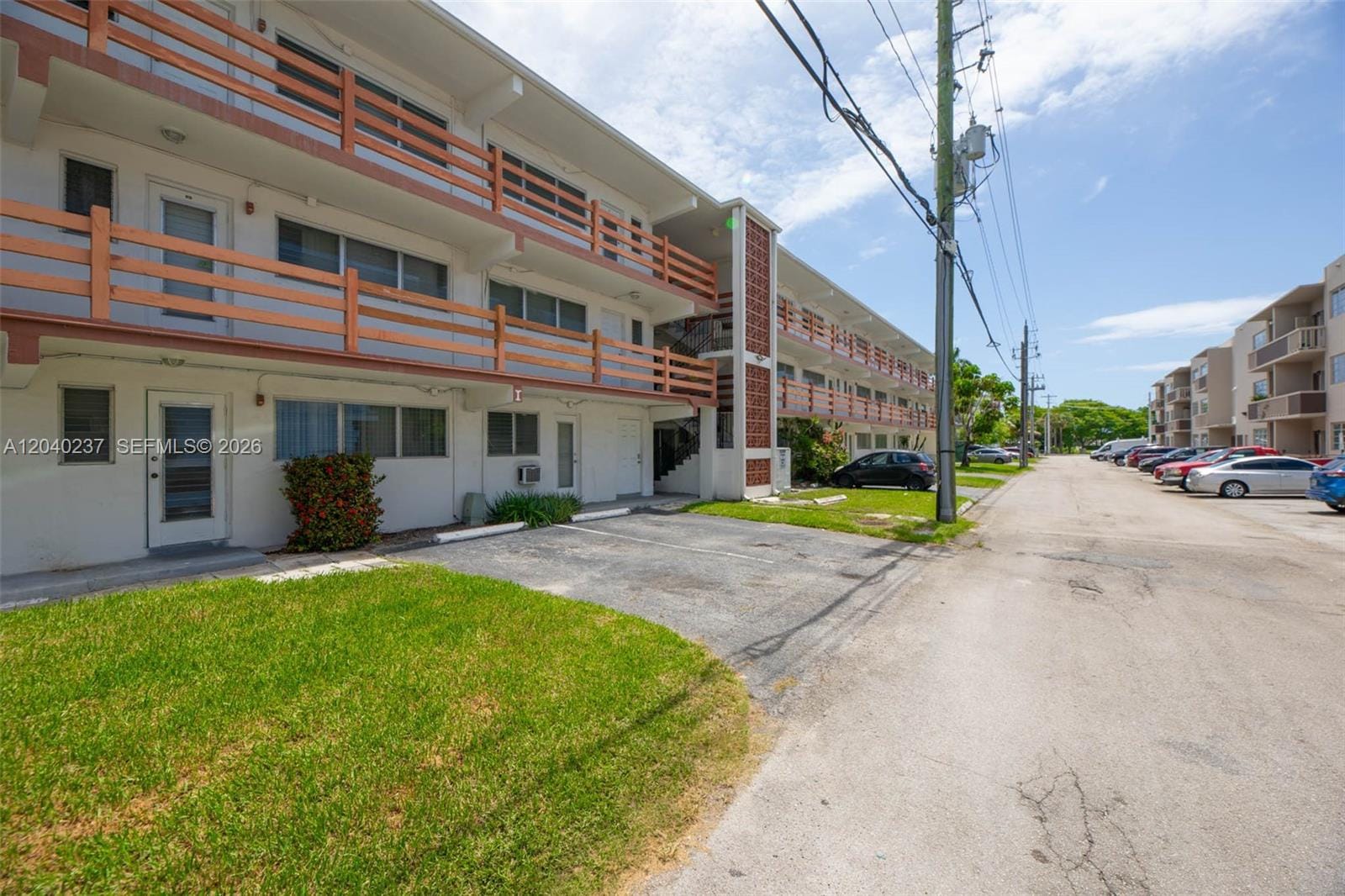 1450 NE 170th Street 115, North Miami Beach, FL 33162 photo 30