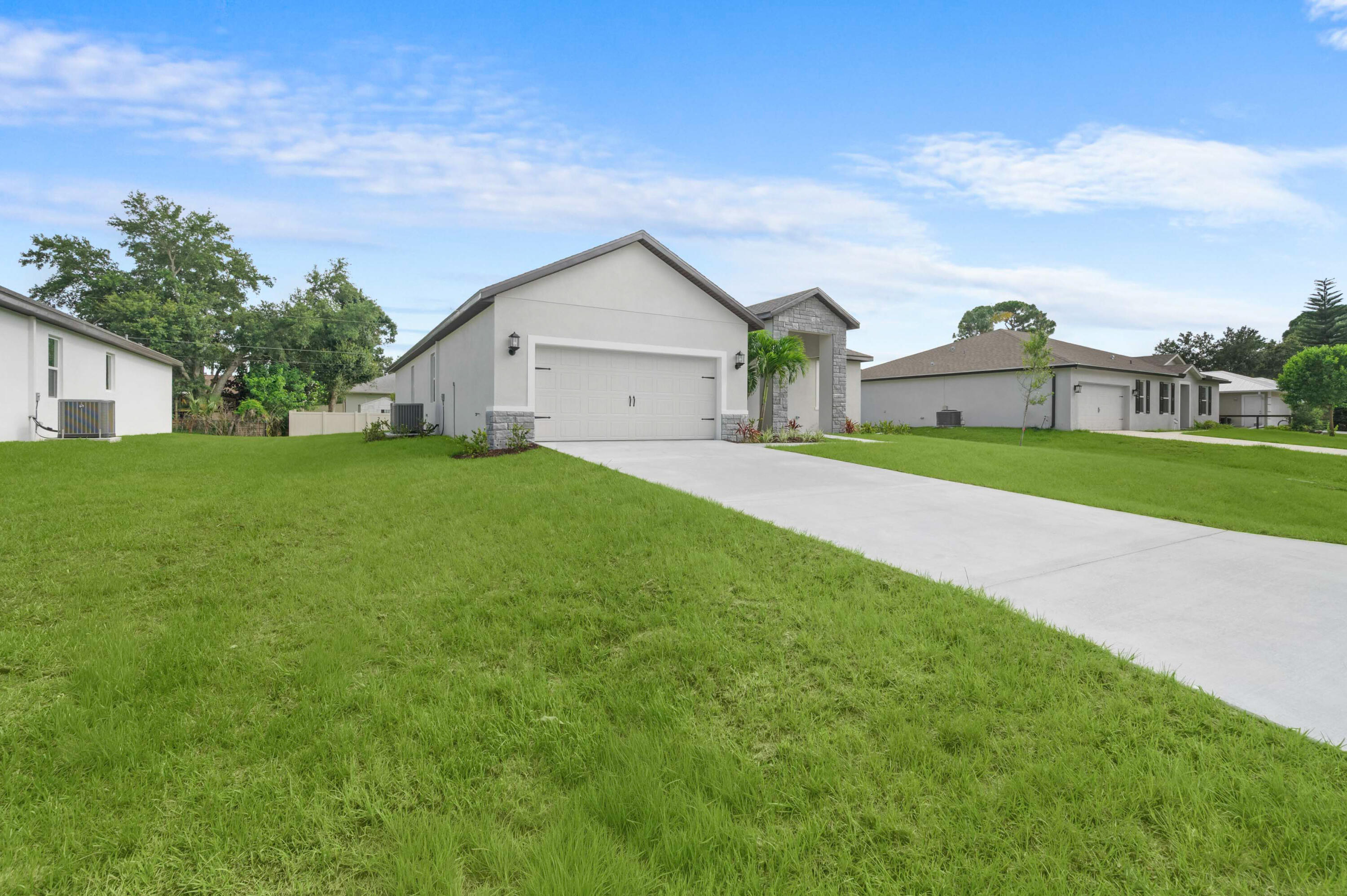 1079 SW Placetas Avenue, Port St. Lucie, FL 34953, Port St Lucie