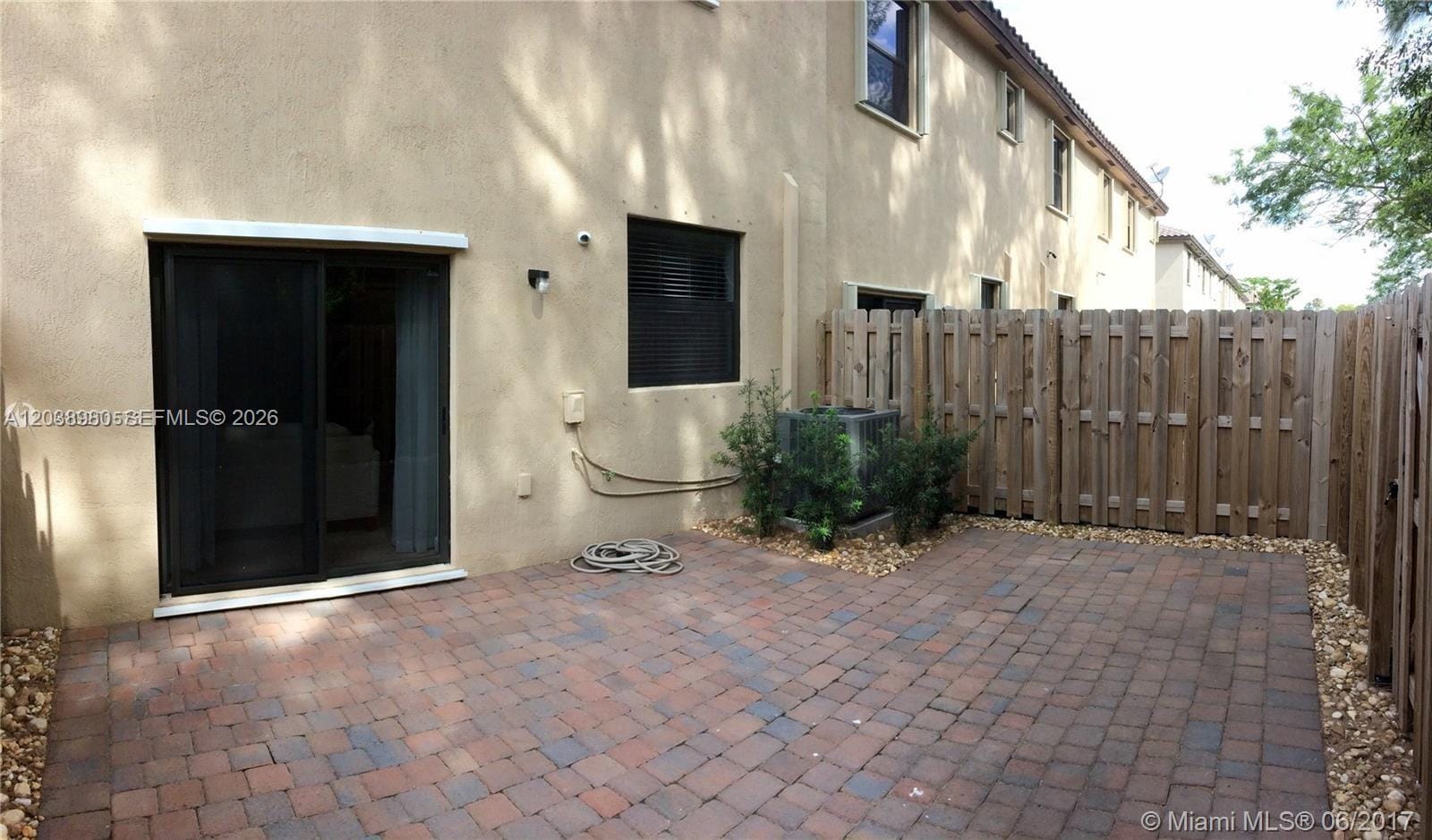 11725 SW 150th Place 11725 — photo 4