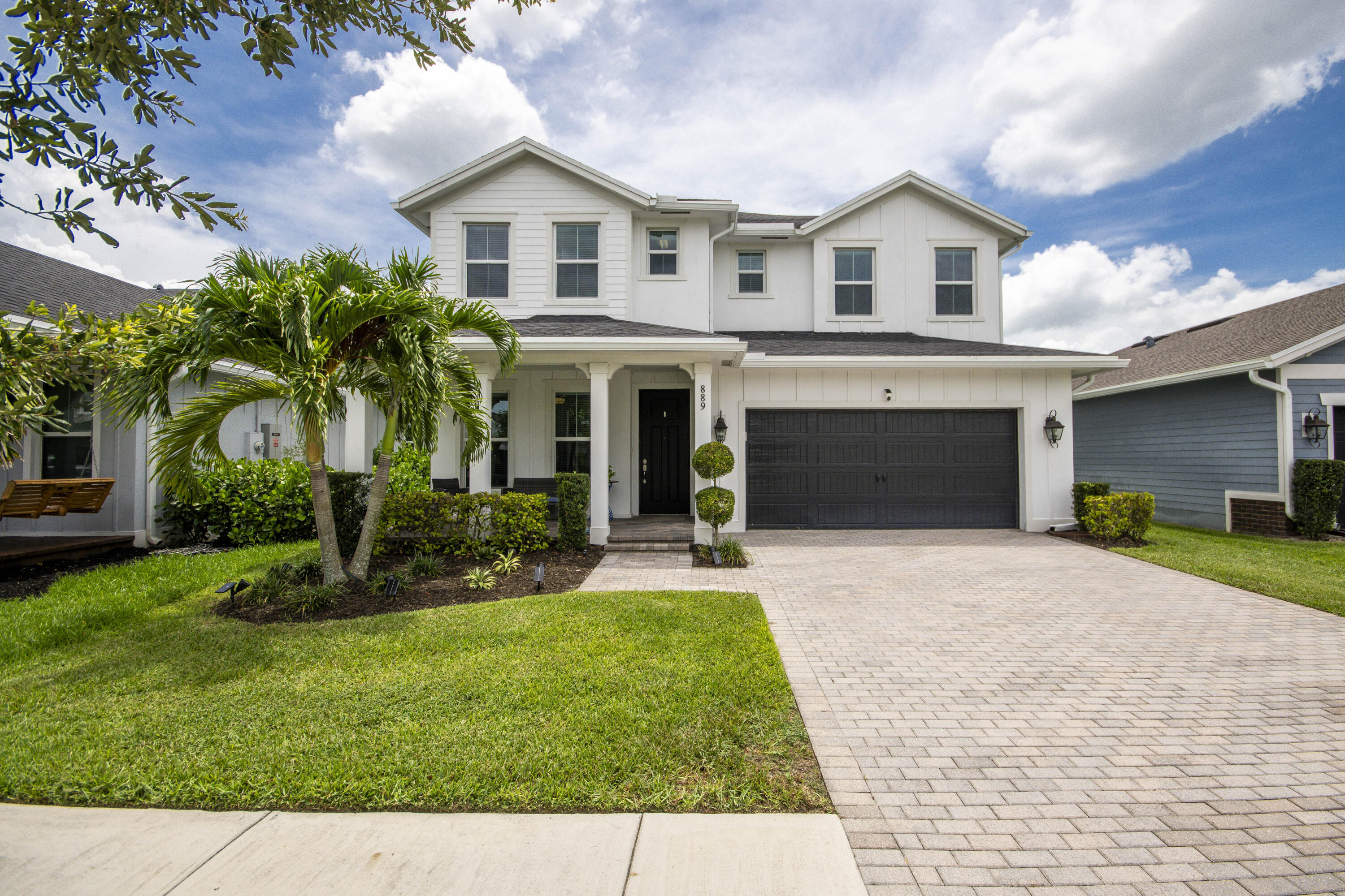 889 Wandering Willow Way, Loxahatchee, FL 33470