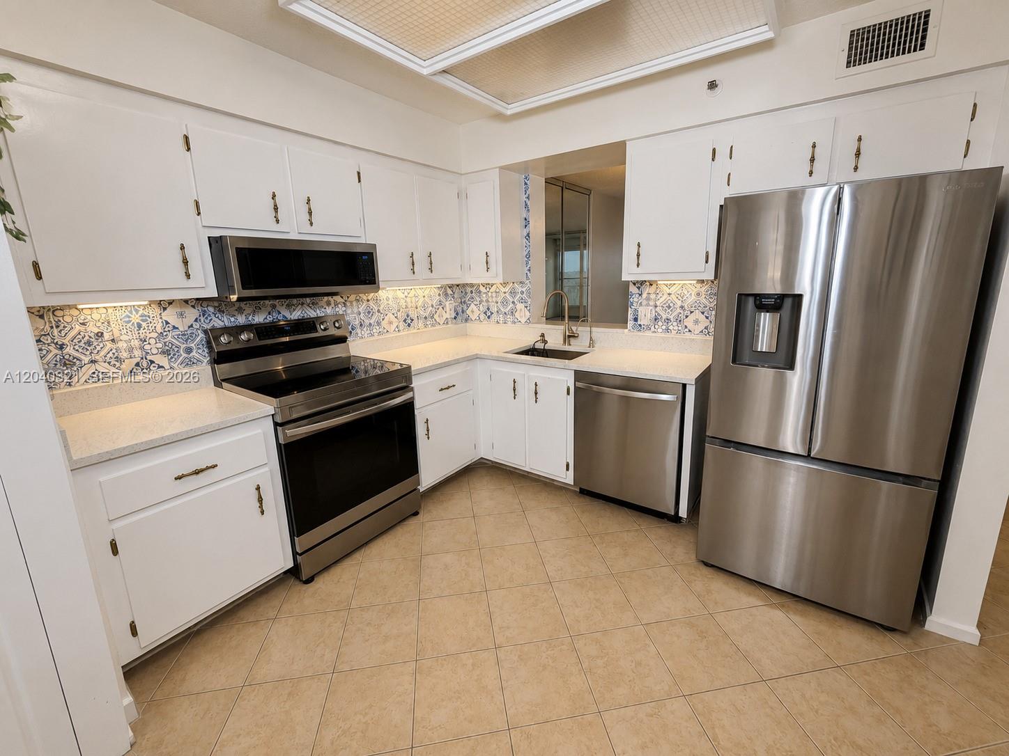 4550 NW 18th Avenue 606, Deerfield Beach, FL 33064, Deerfield Beach