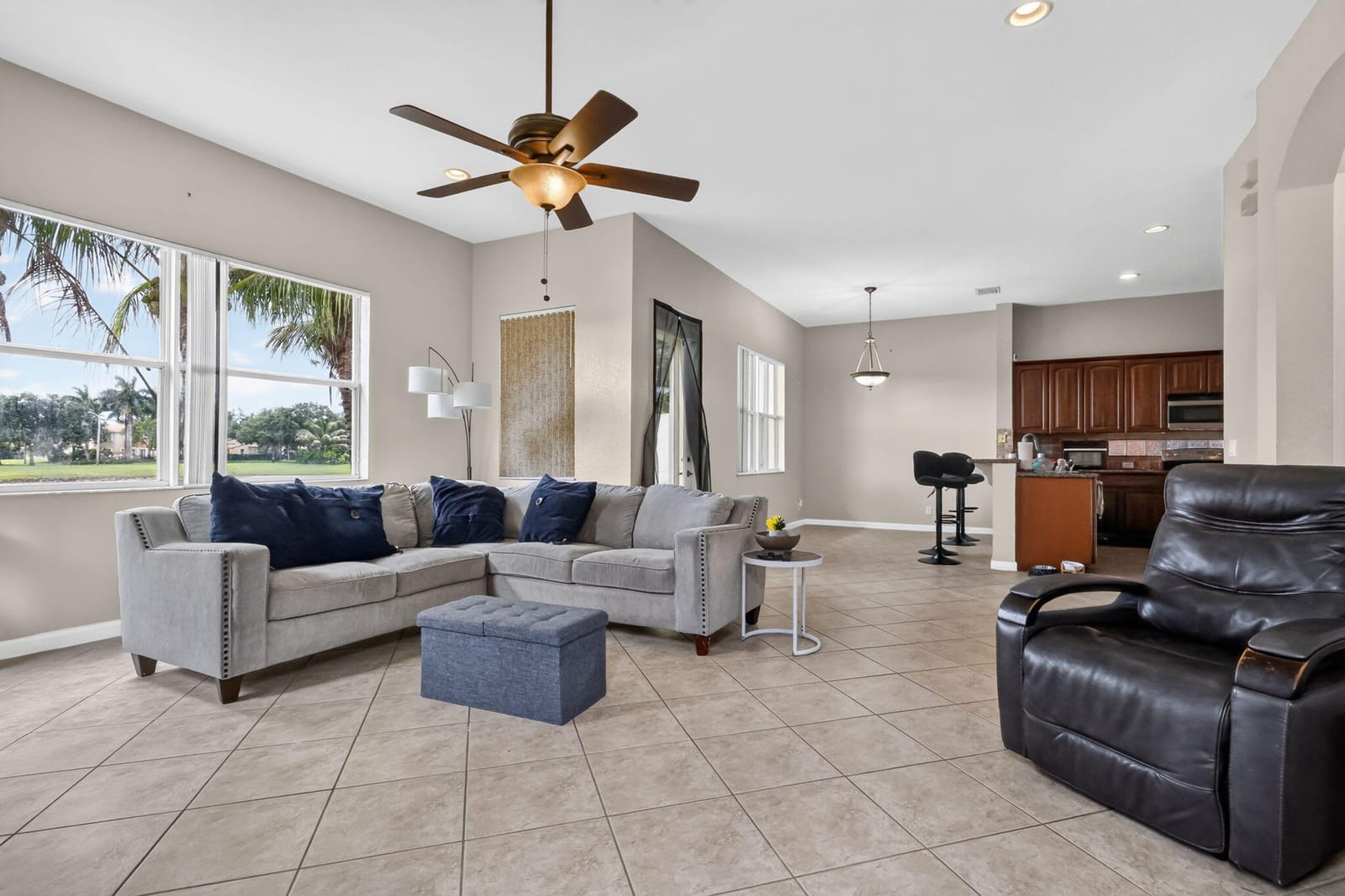 241 Gazetta Way, West Palm Beach, FL 33413 photo 14