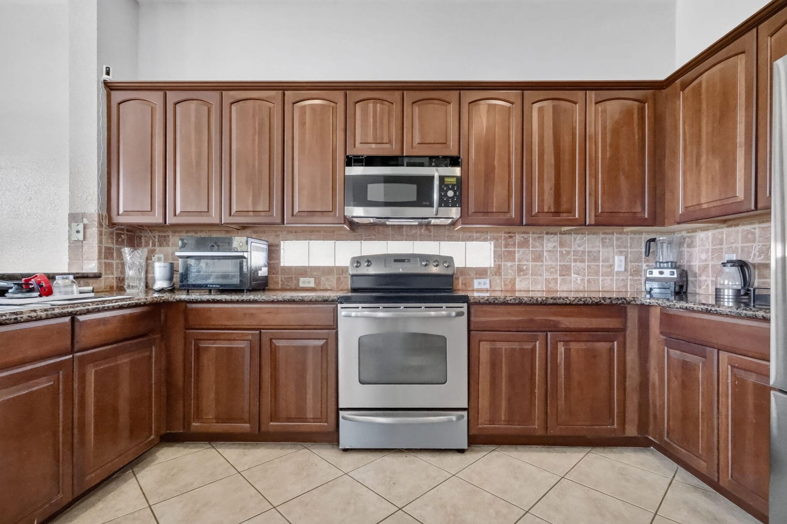 241 Gazetta Way, West Palm Beach, FL 33413 photo 20