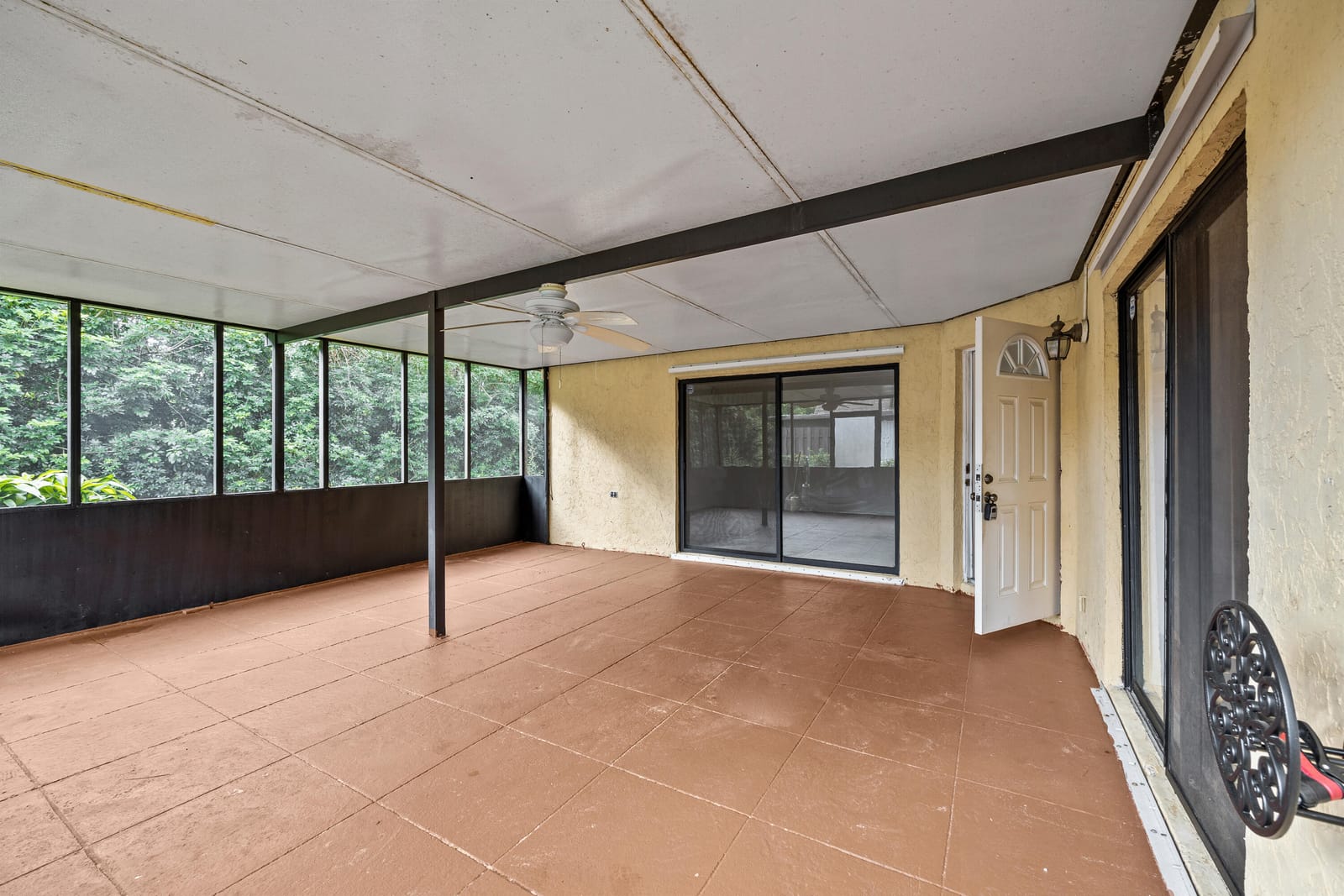 4211 Turnberry Circle 501 — photo 2