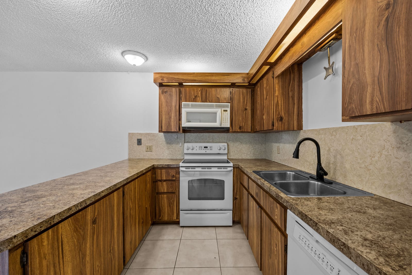4211 Turnberry Circle 501 — photo 4