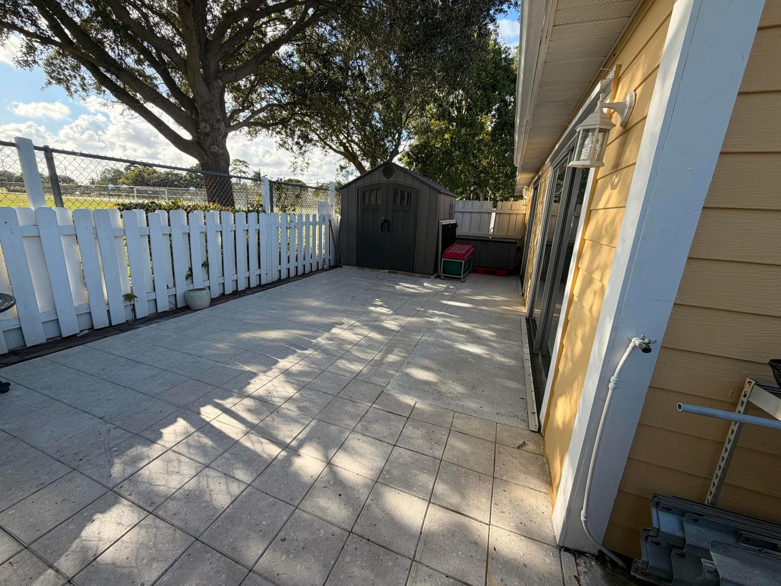 1530 Royal Forest Court — photo 8