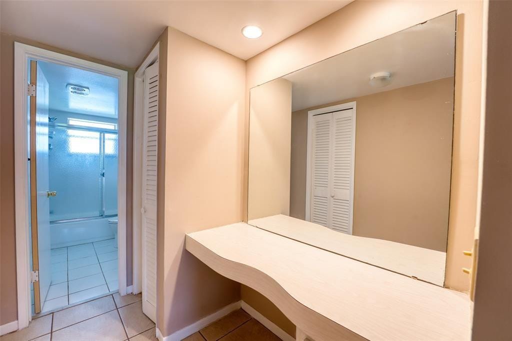4700 Washington Street 105 — photo 11