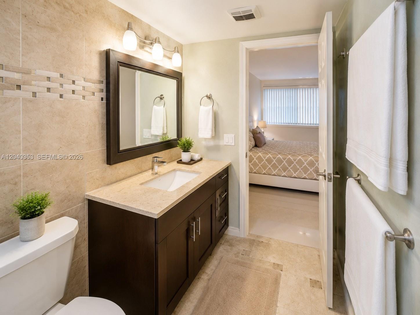 1333 E Hallandale Beach Boulevard 106, Hallandale Beach, FL 33009 photo 14