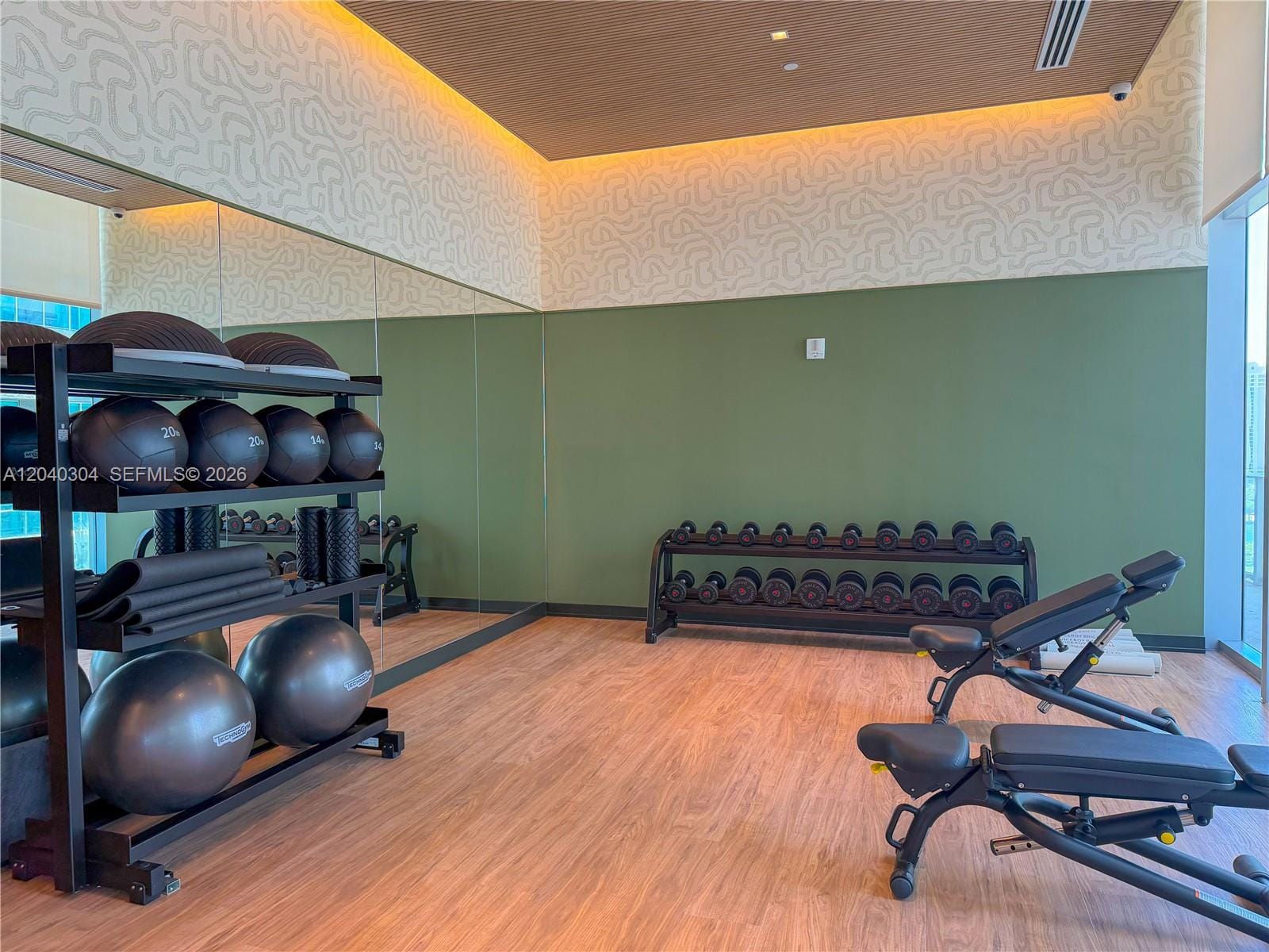 77 SE 5th Street 4015, Miami, FL 33131 photo 30