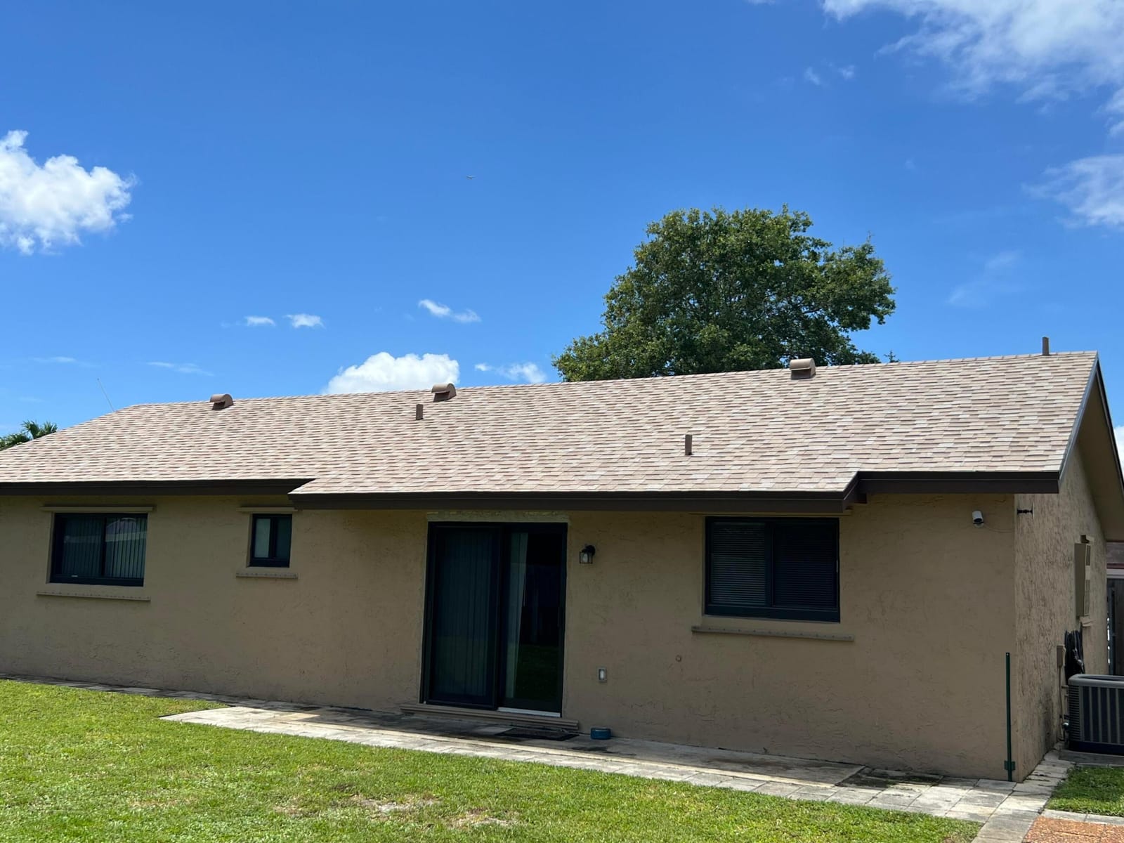 8511 NW 8th Street, Pembroke Pines, FL 33024 photo 30