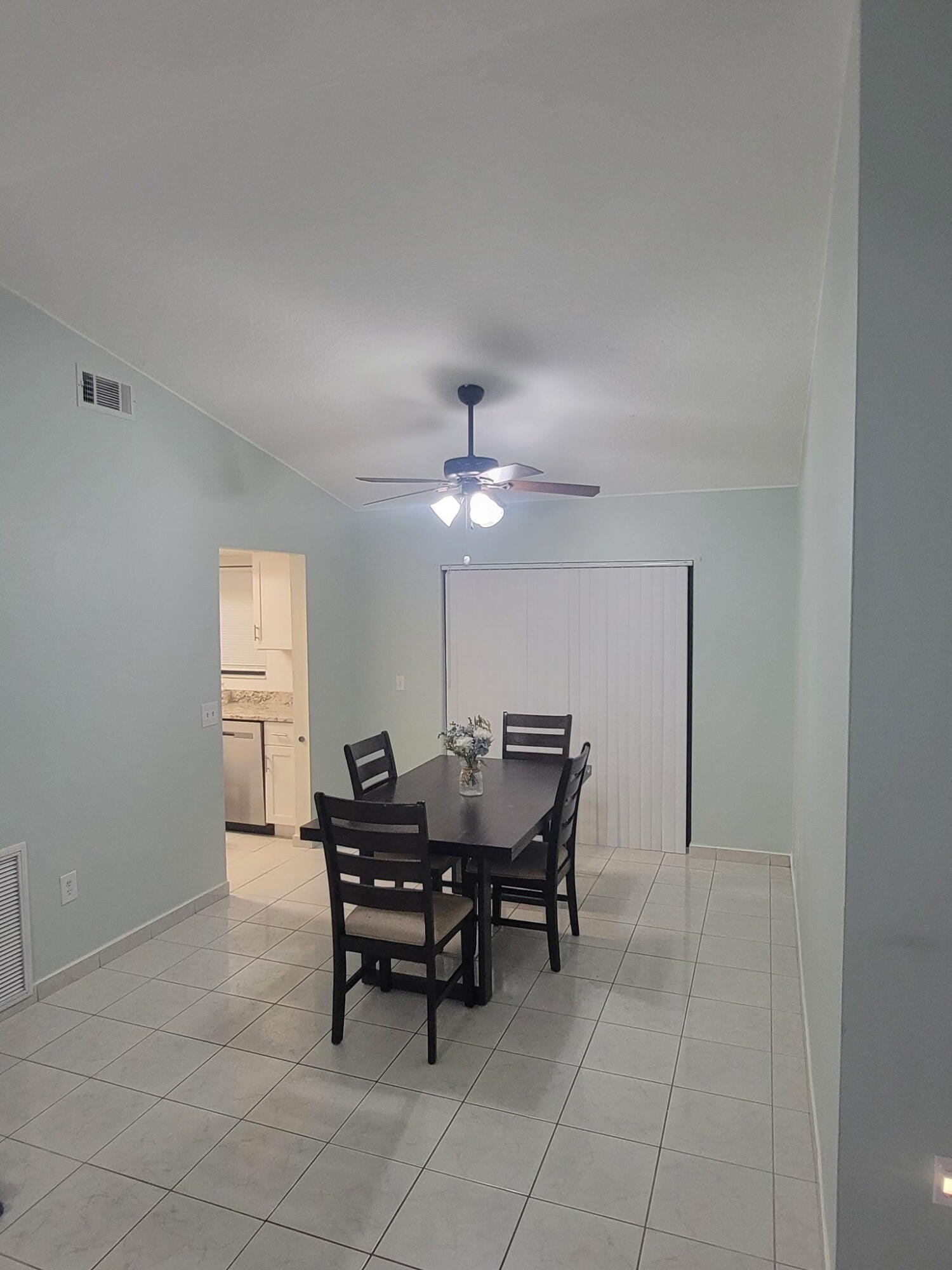 8511 NW 8th Street — photo 6