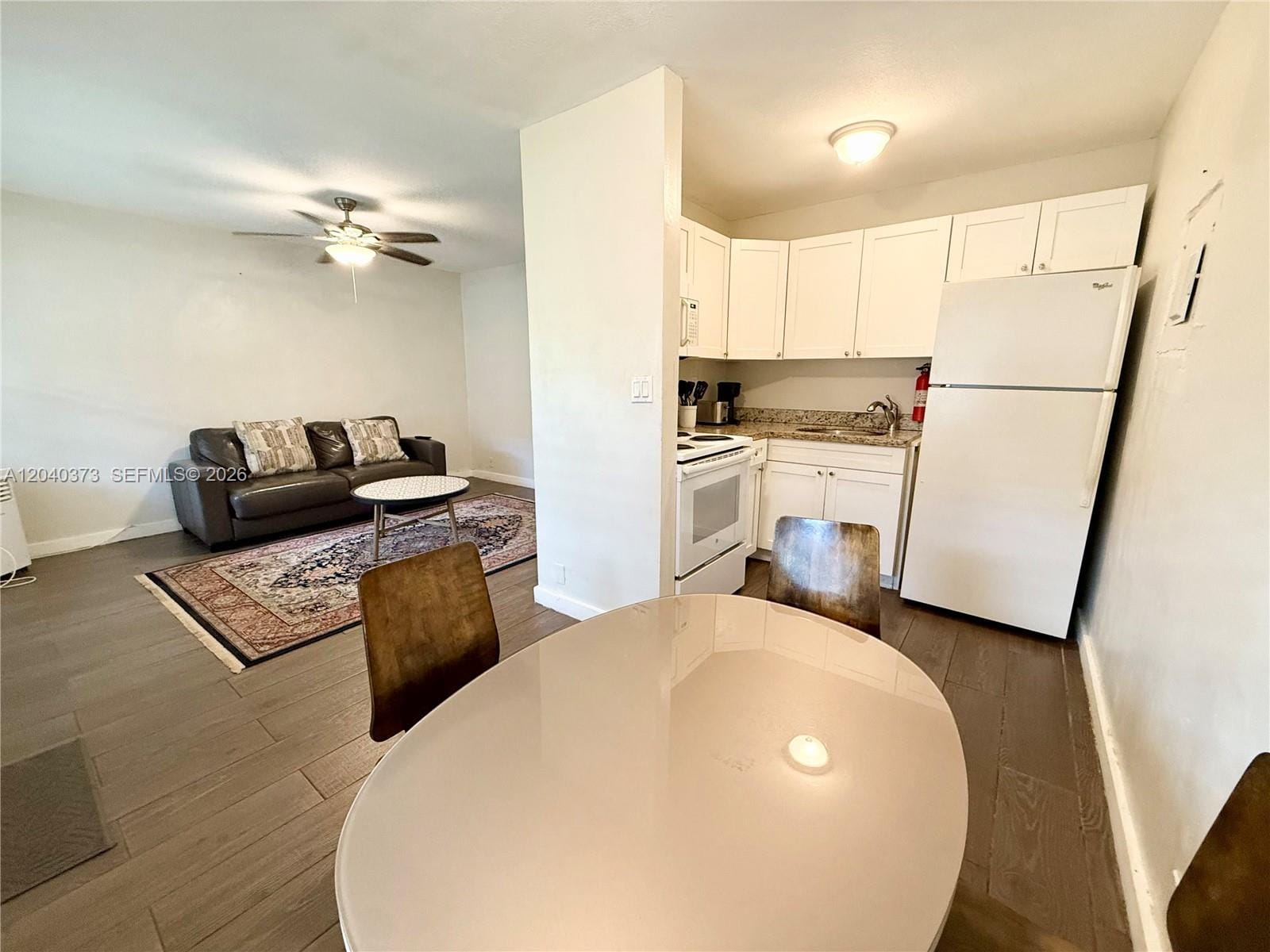 1415 SW 1st Street 6 — photo 3