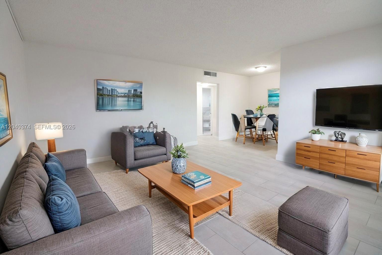 400 NE 1st Street 108, Hallandale Beach, FL 33009, Hallandale Beach