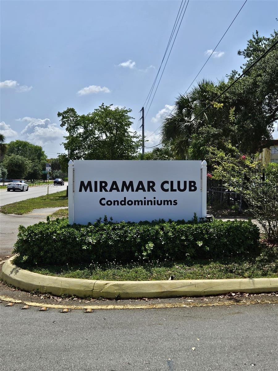 3252 Foxcroft Road 216, Miramar, FL 33025 photo 26