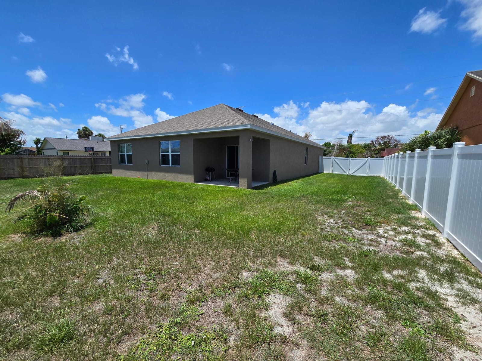 2101 SE Floresta Drive — photo 4