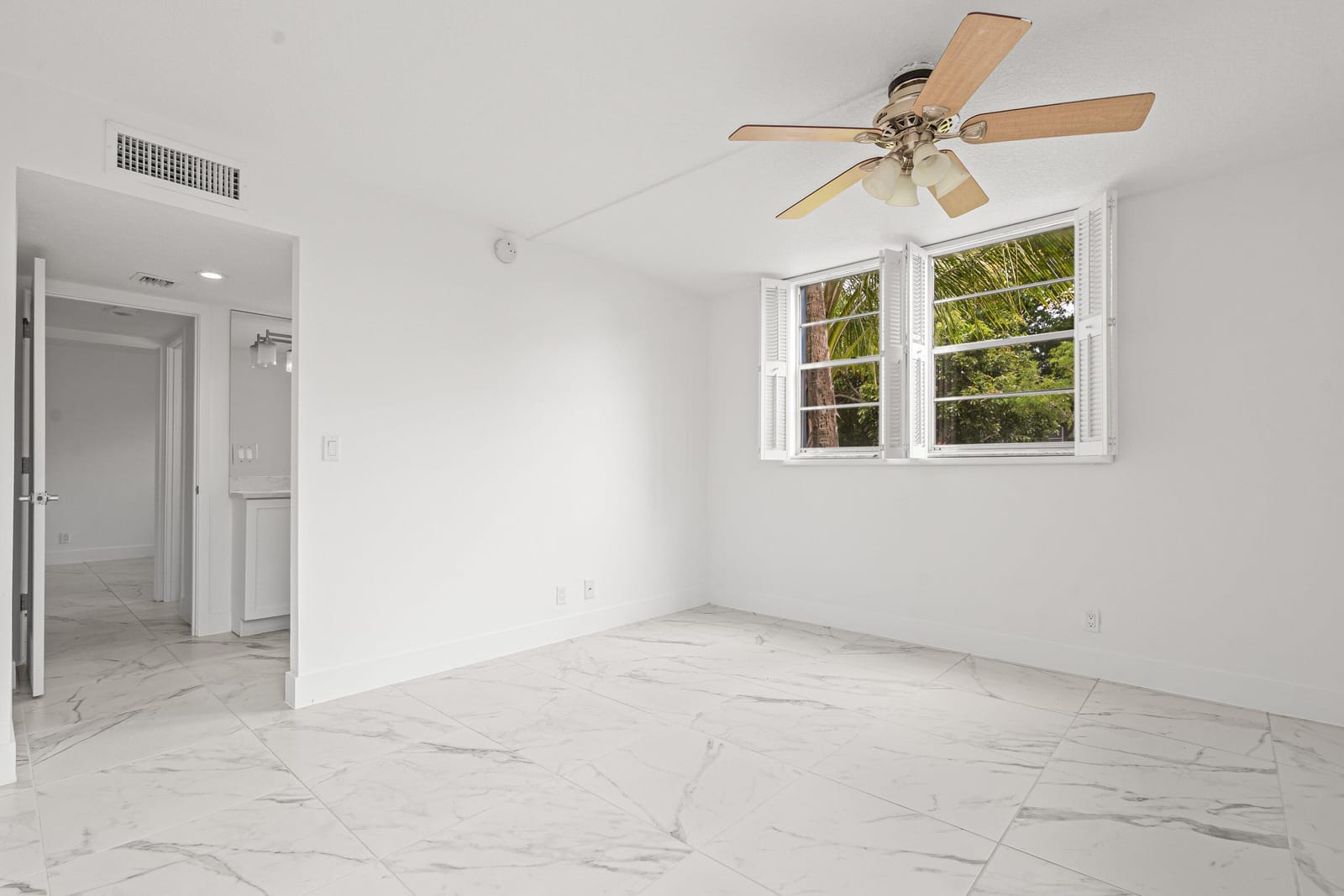 3090 Holiday Springs Boulevard Unit 109, Margate, FL 33063 photo 12