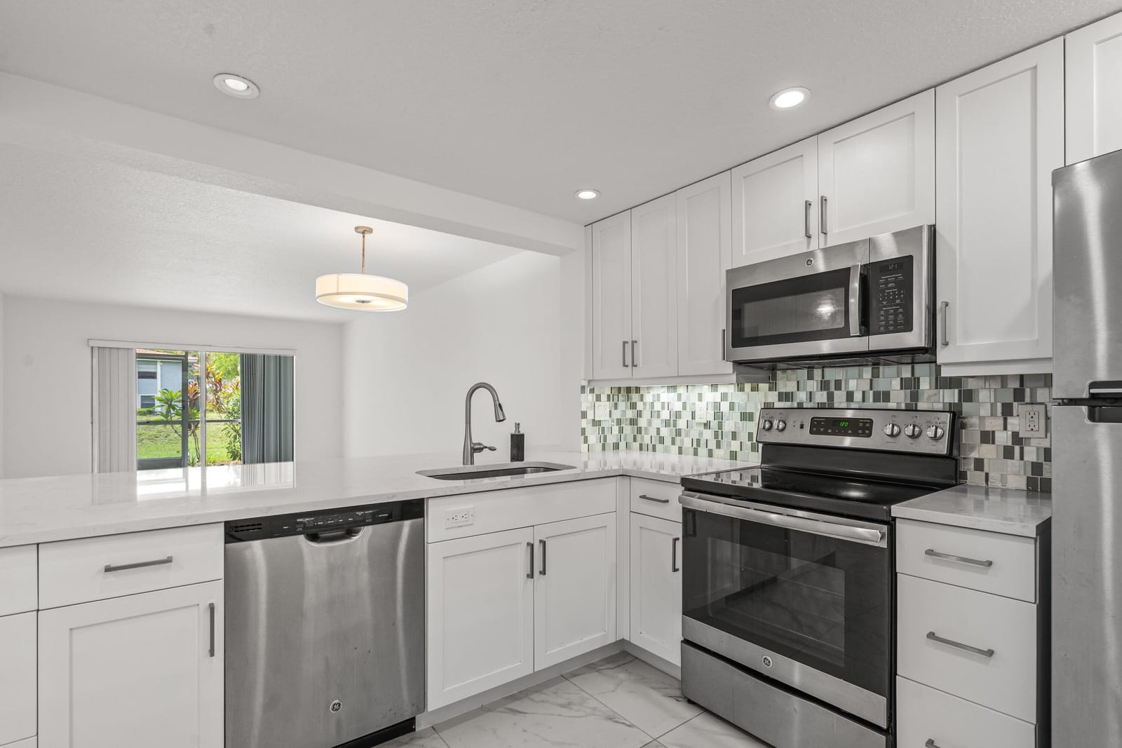 3090 Holiday Springs Boulevard Unit 109, Margate, FL 33063 photo 4