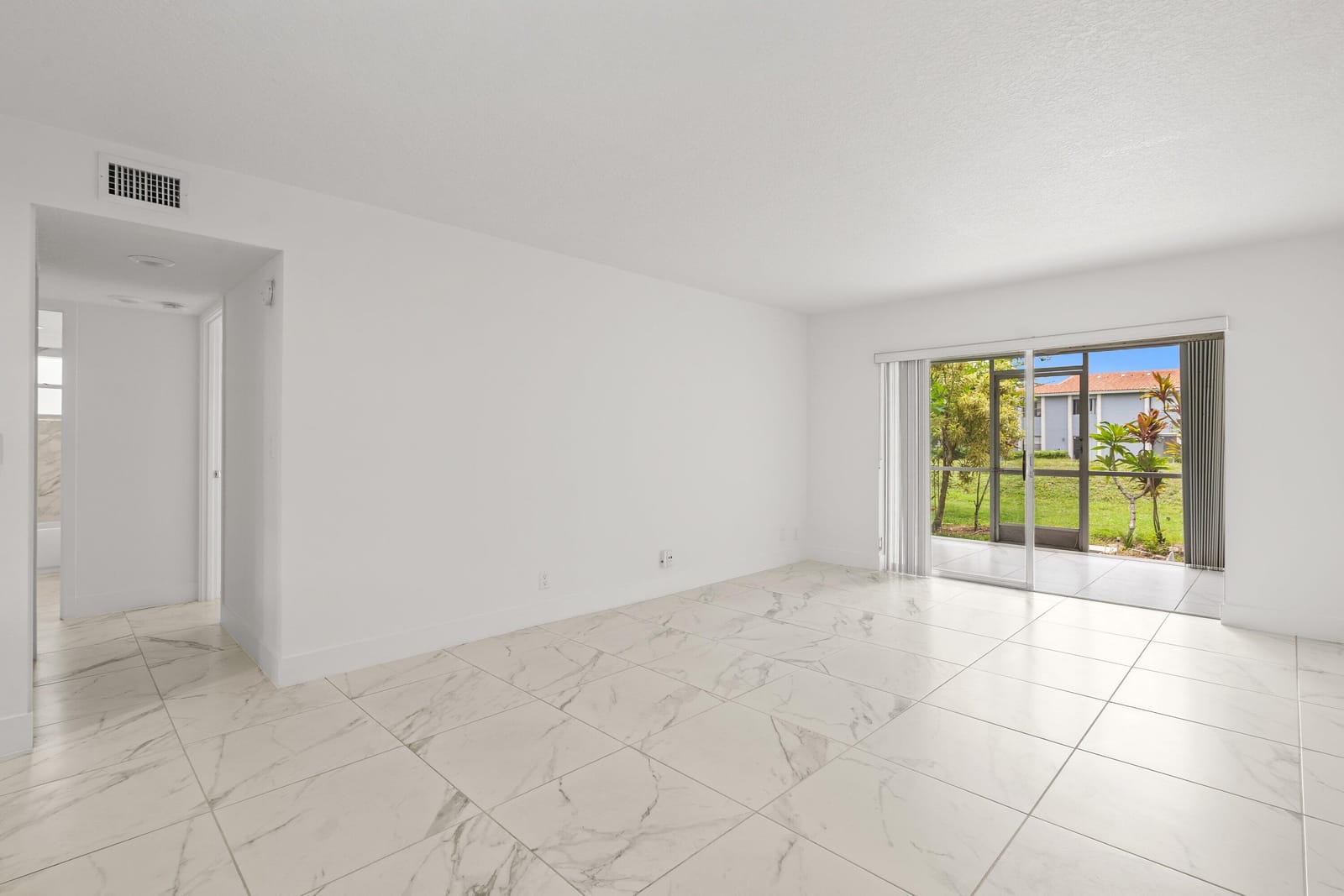 3090 Holiday Springs Boulevard Unit 109, Margate, FL 33063 photo 6