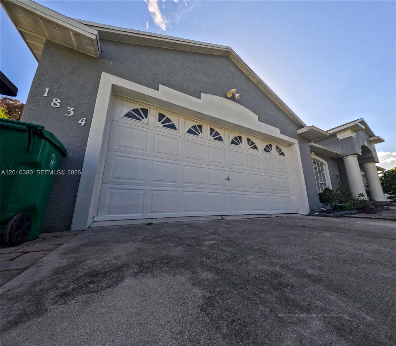 1834 SW Gemini Lane — photo 2