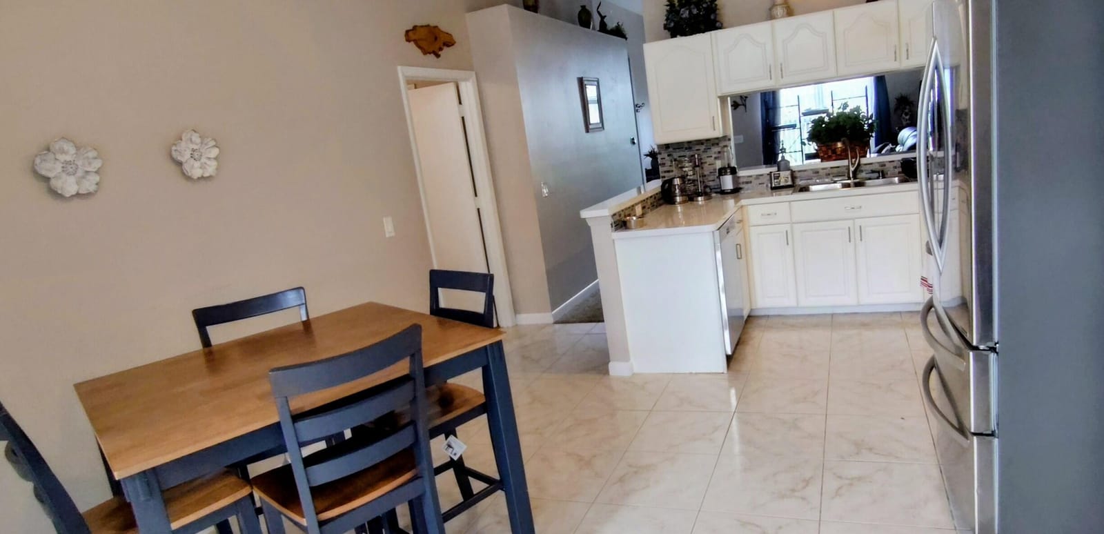 1160 NW Lombardy Drive — photo 9
