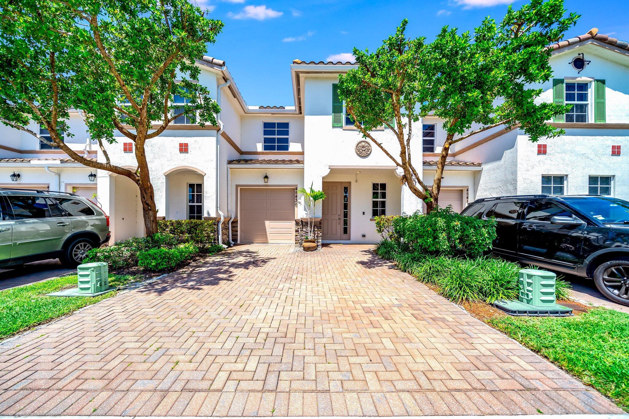 4543 Tara Cove Way, West Palm Beach, FL 33417, West Palm Beach