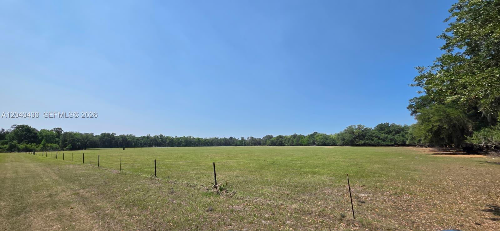 xx SE Xx 225th Drive, FL 32640, Hawthorne