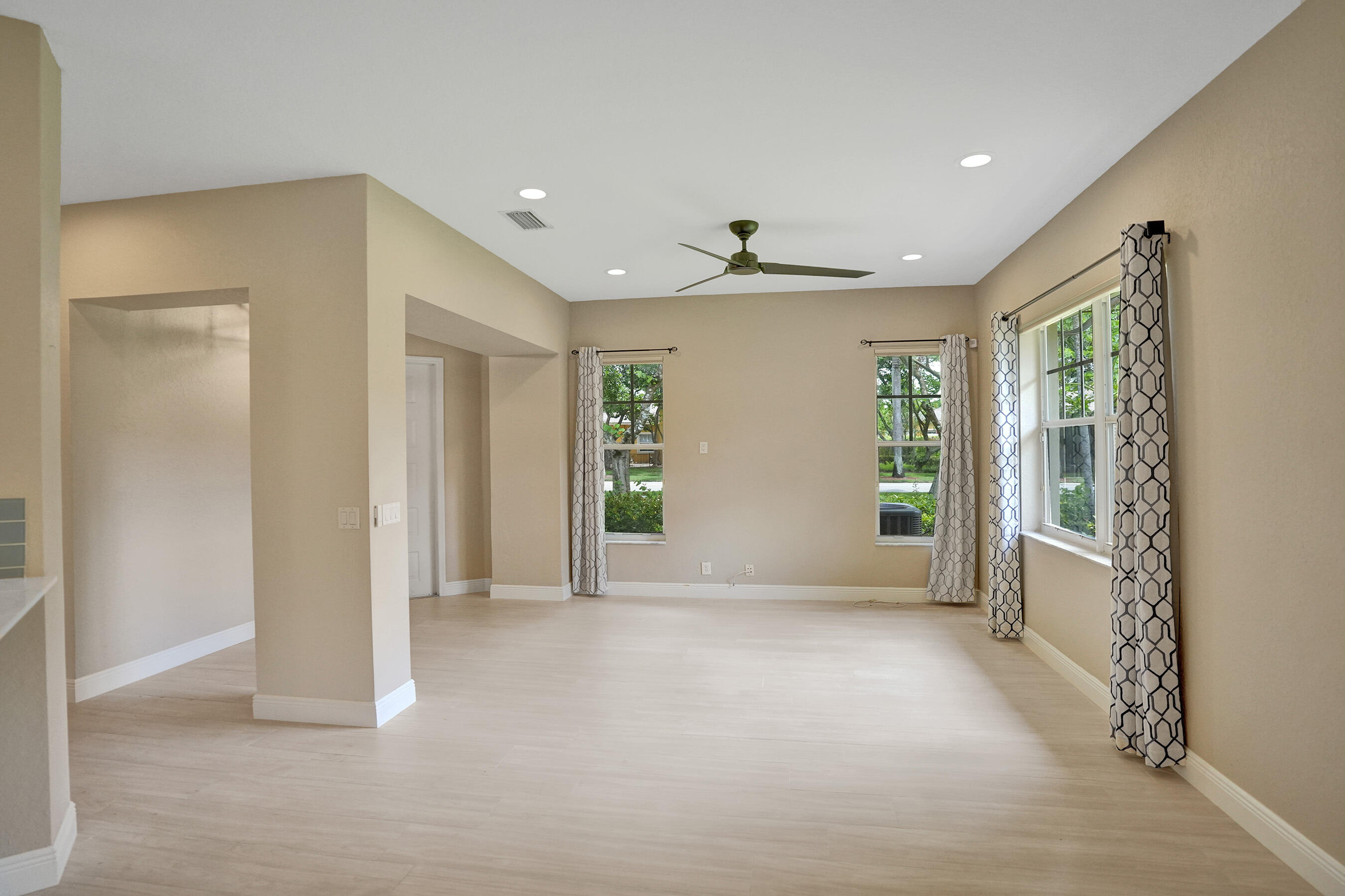 5779 NW 120th Avenue — photo 10