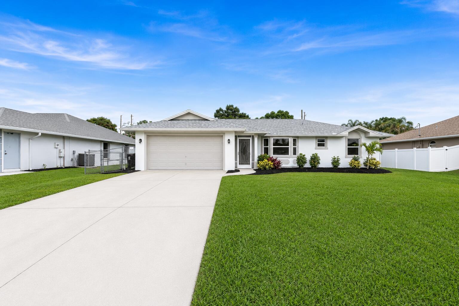 3520 SE Hyde Circle, Port St. Lucie, FL 34983, Port St Lucie