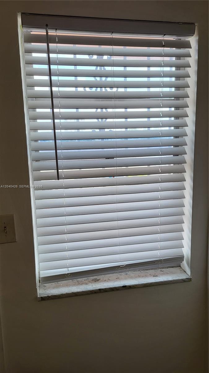 1591 NE Miami Gardens Drive 306 — photo 12