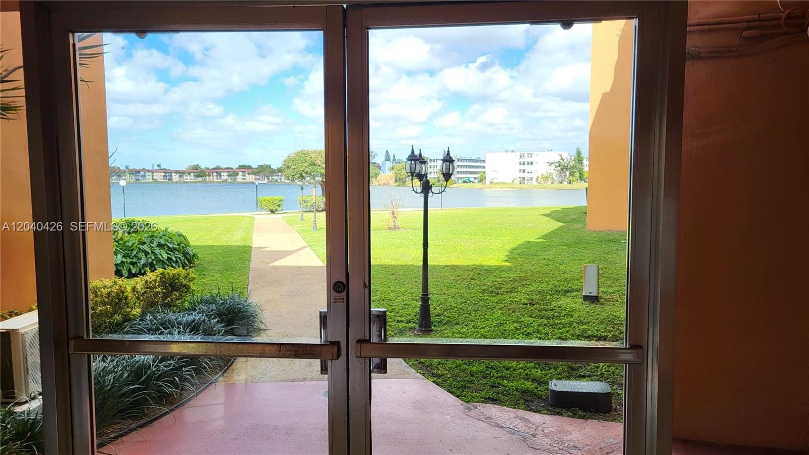 1591 NE Miami Gardens Drive 306 — photo 4