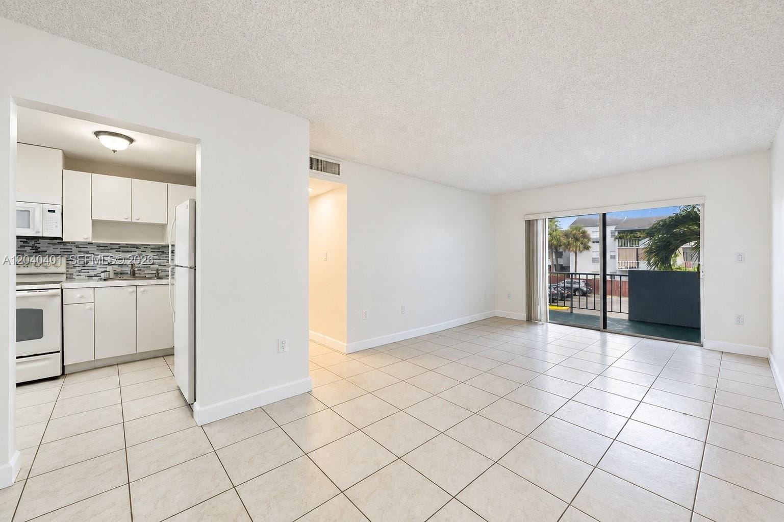 1725 W 60th Street F220, Hialeah, FL 33012 photo 2