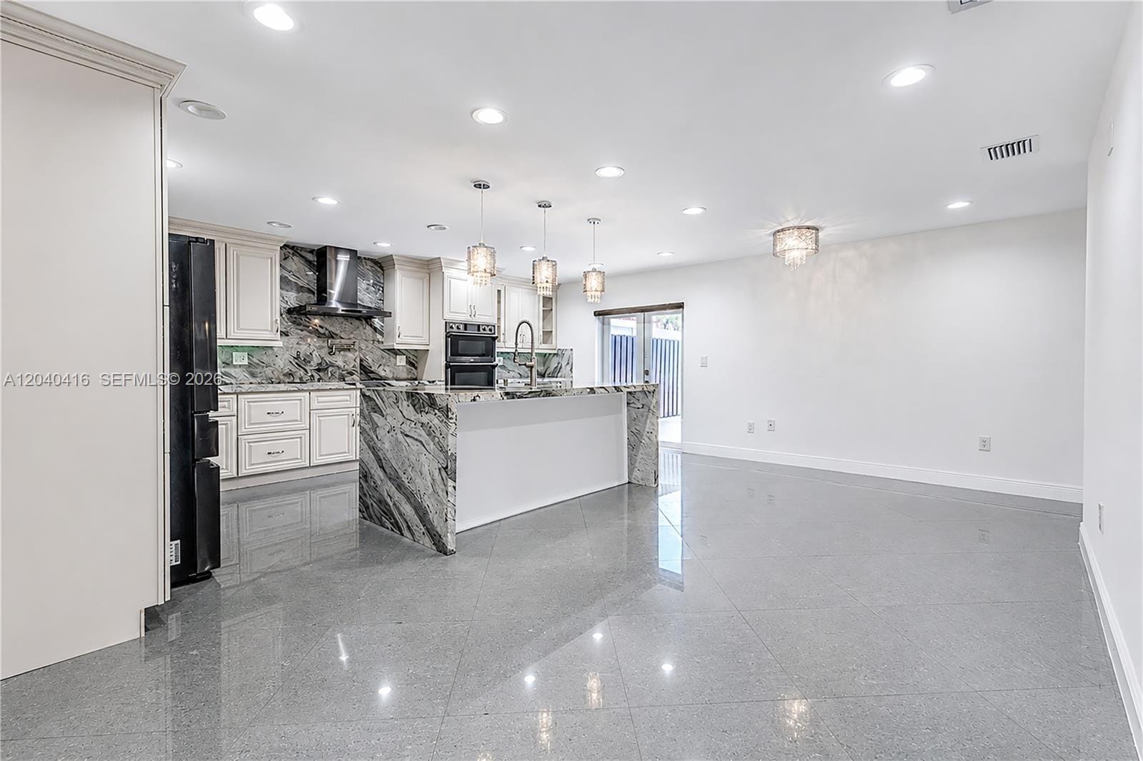 1204 SW 136th Place, Miami, FL 33184 photo 4