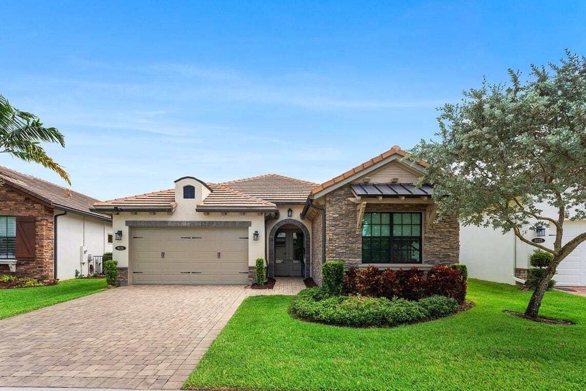 9131 Grand Prix Lane — photo 1