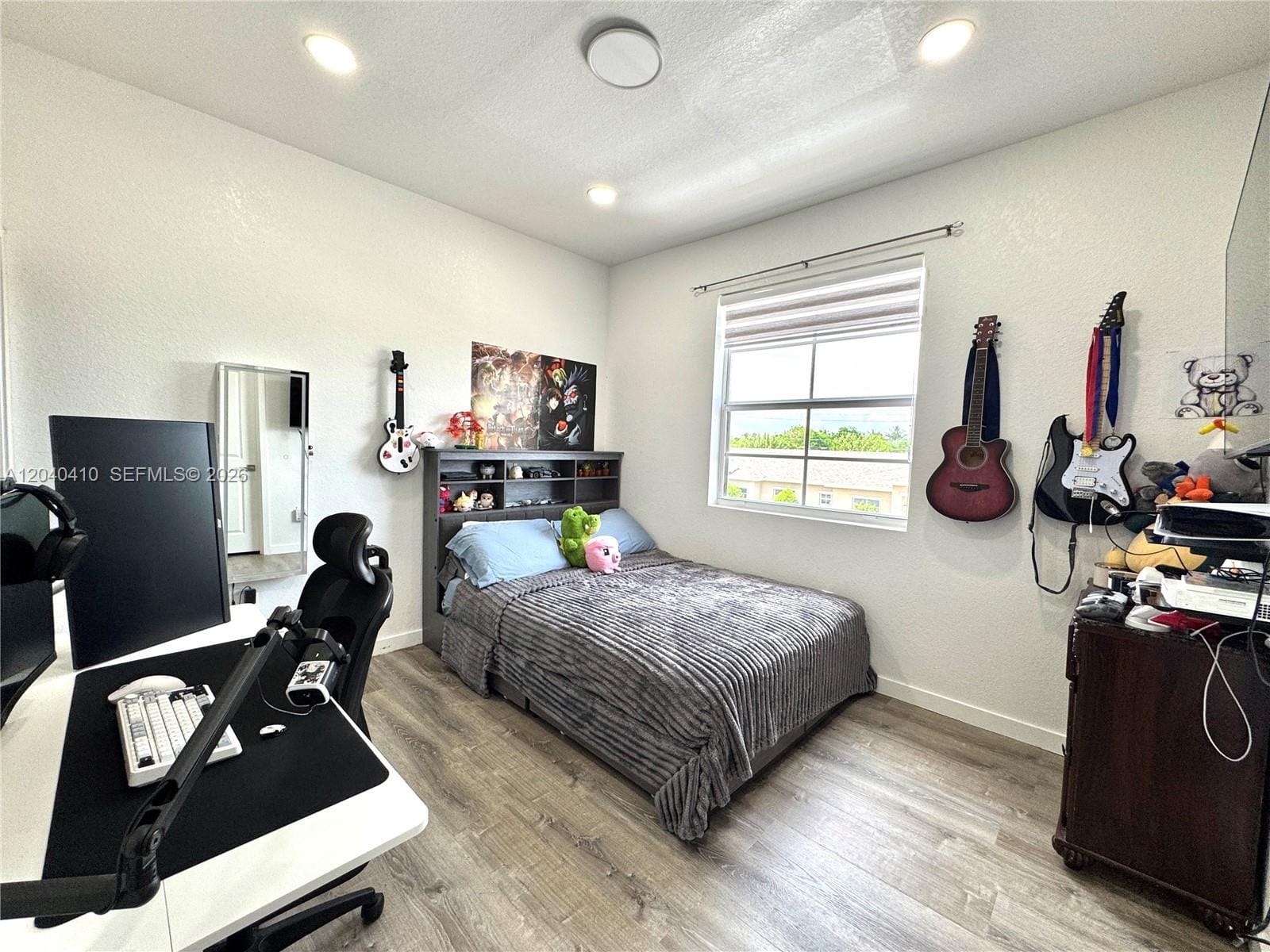 479 NE 5th Way 479 — photo 8