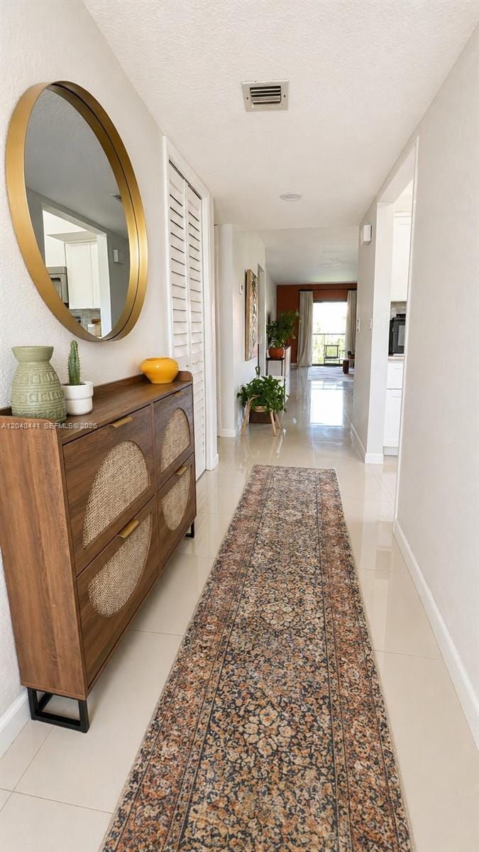 305 Lakeview Drive 204 — photo 4