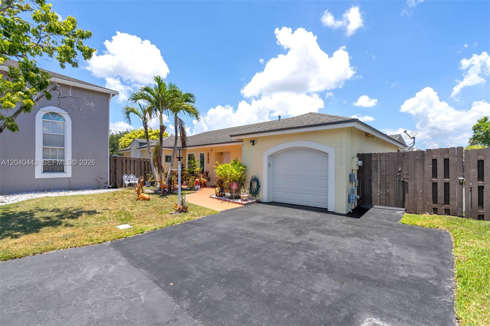 10170 NW 54th Terrace, Doral, FL 33178