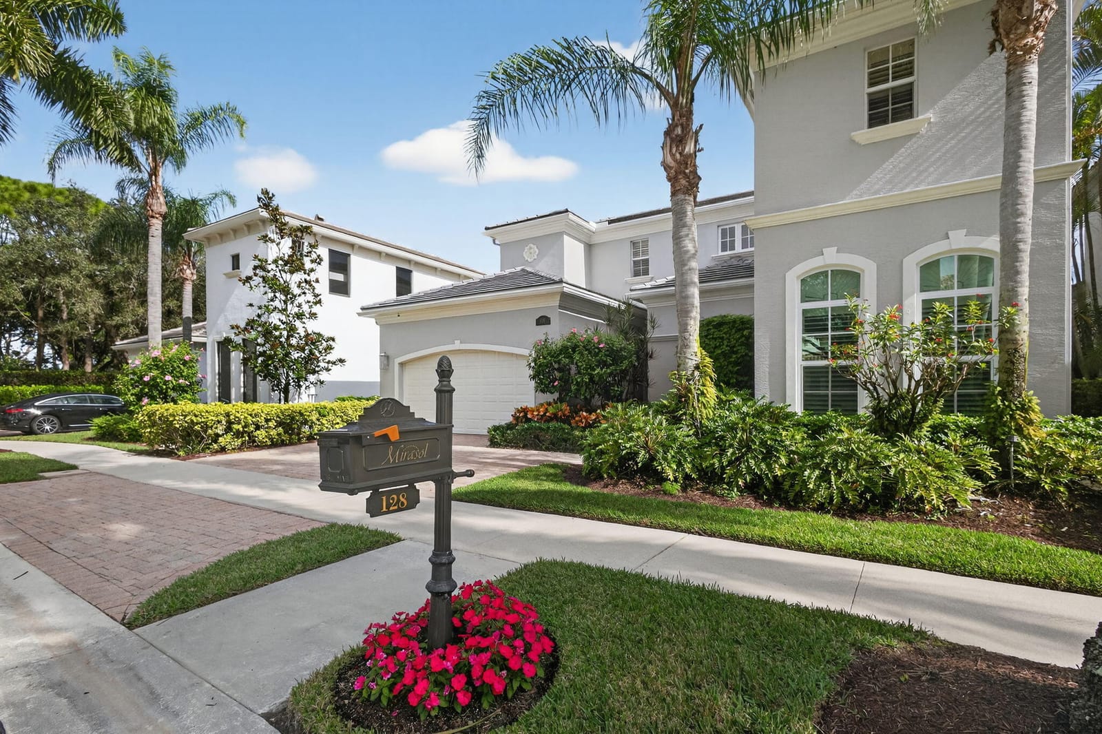 128 Siesta Way, Palm Beach Gardens, FL 33418 photo 4