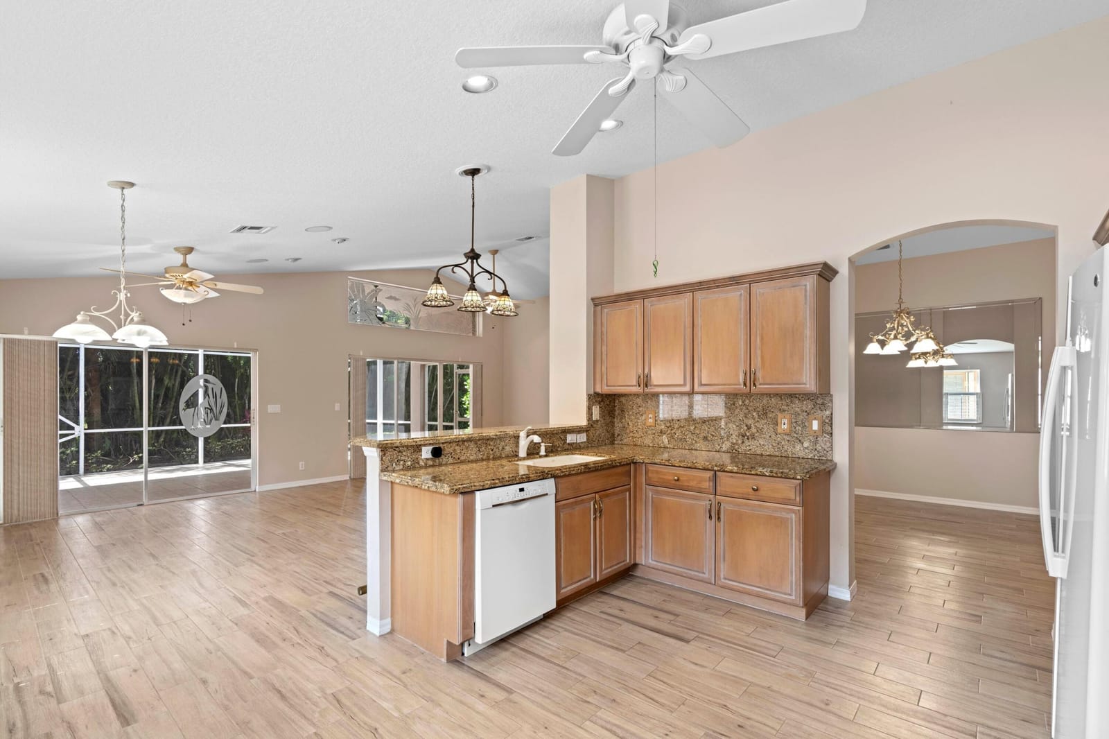 7818 Caprio Drive — photo 11