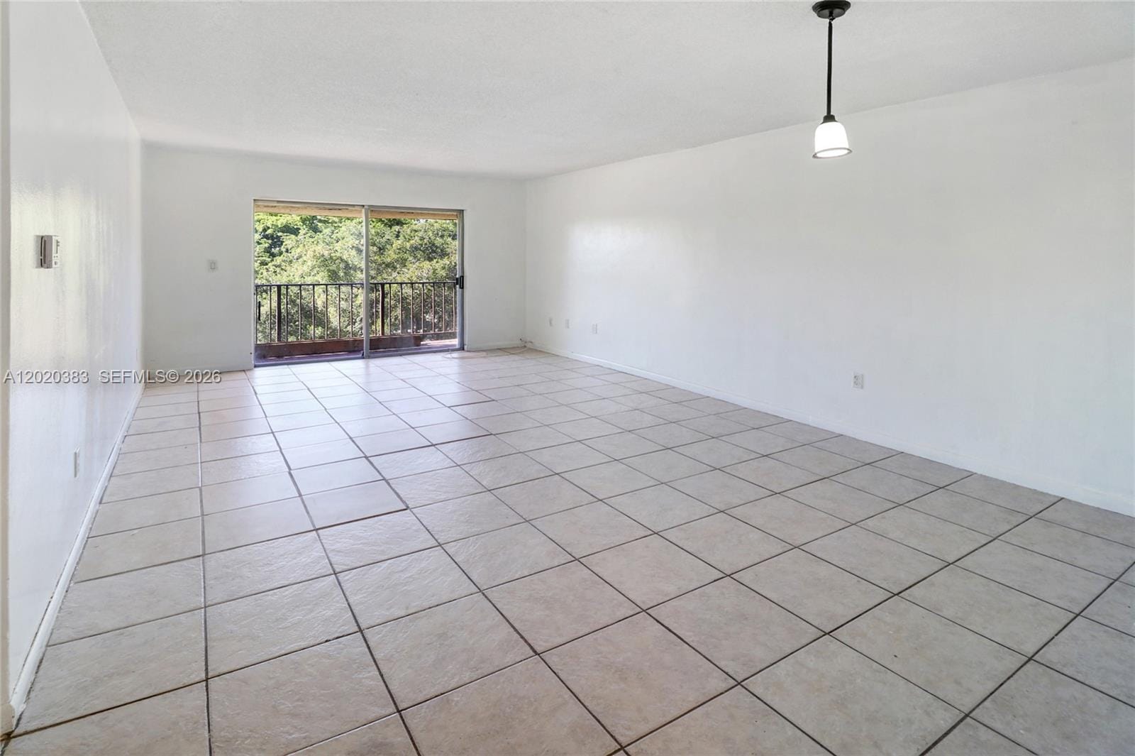 11905 NE 2nd Avenue C403, North Miami, FL 33161 photo 6