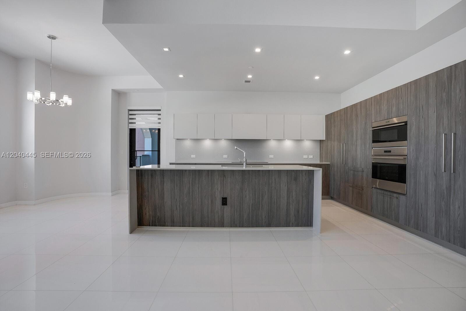 275 Giralda Avenue 6C, Coral Gables, FL 33134 photo 9