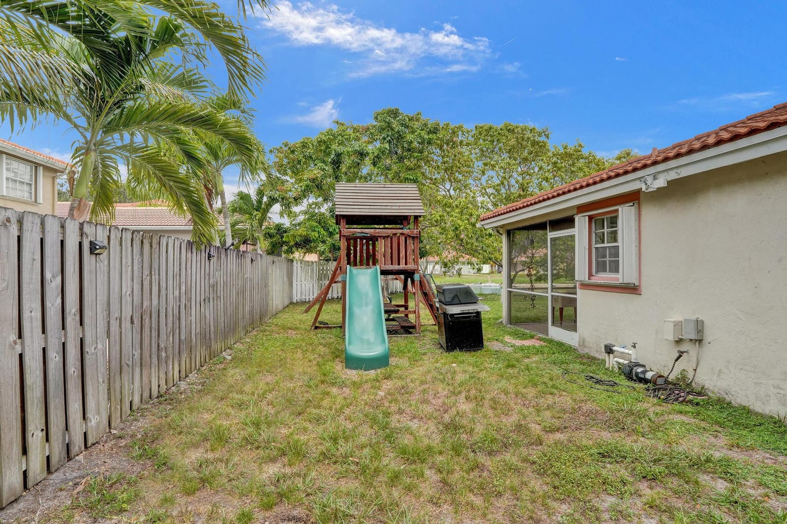 13525 NW 5th Court — photo 11