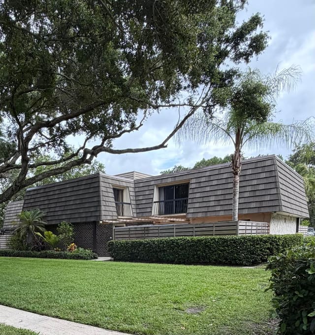 511 5th Terrace, Palm Beach Gardens, FL 33418