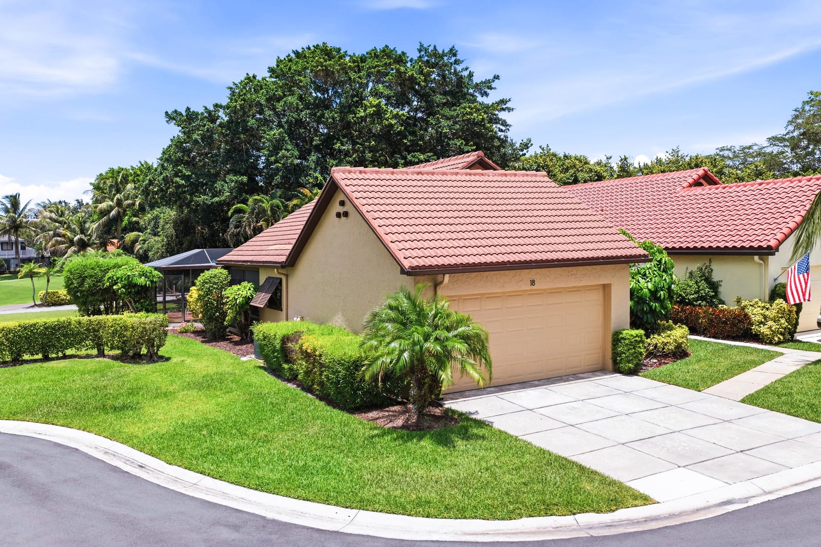 18 Ironwood Way N, Palm Beach Gardens, FL 33418 photo 1