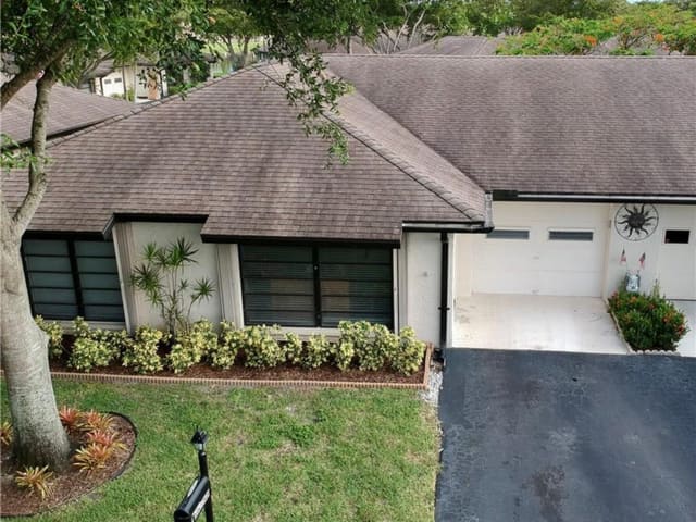 10151 Eaglewood Terrace A, Greentree Villas, Boynton Beach, FL
