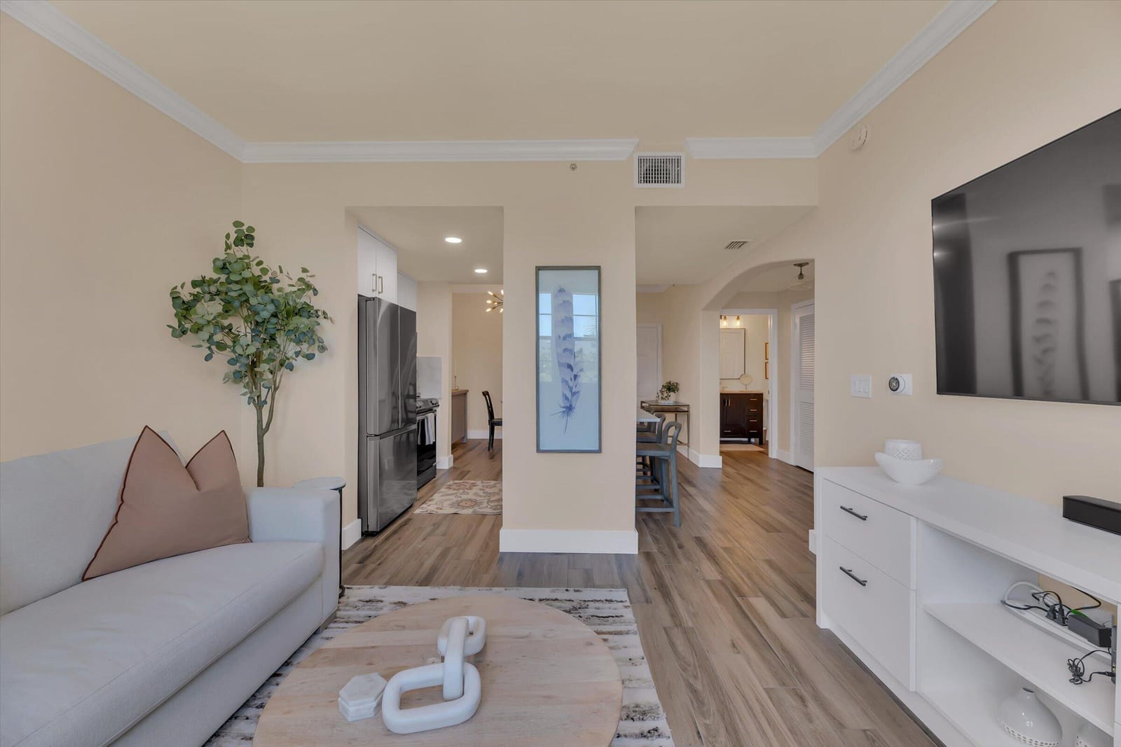 533 NE 3rd Avenue 512, Fort Lauderdale, FL 33301 photo 12